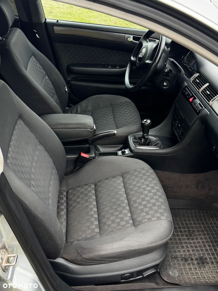 Audi A6 Limousine 2.0 - 12
