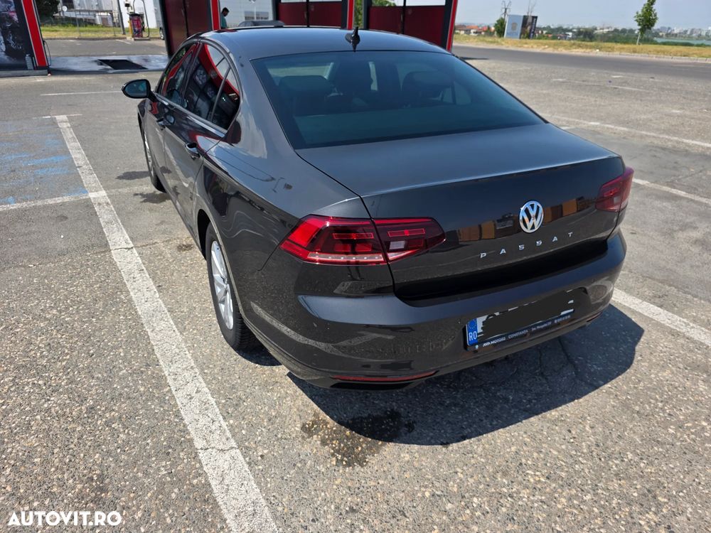 Volkswagen Passat - 7