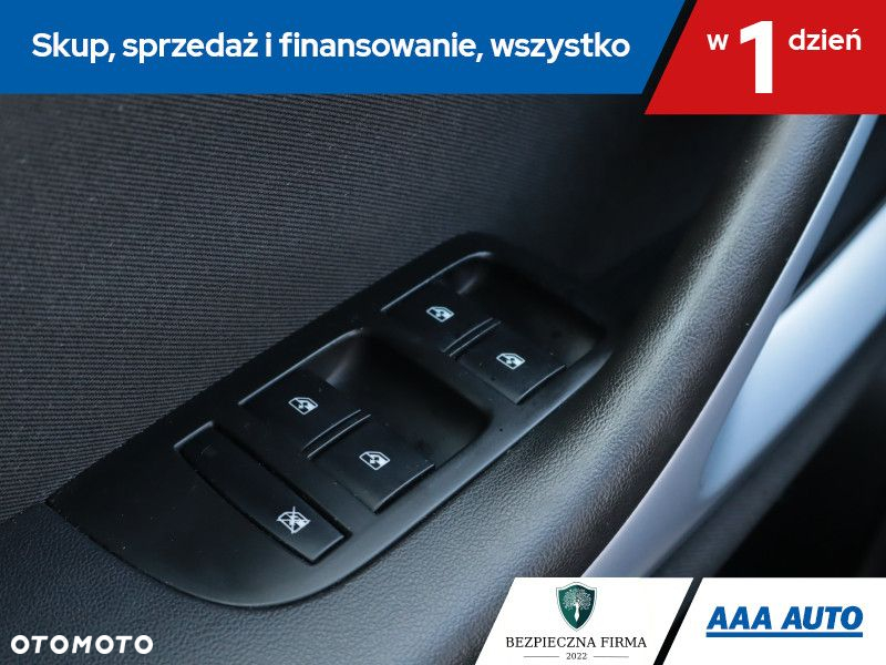 Opel Zafira - 17