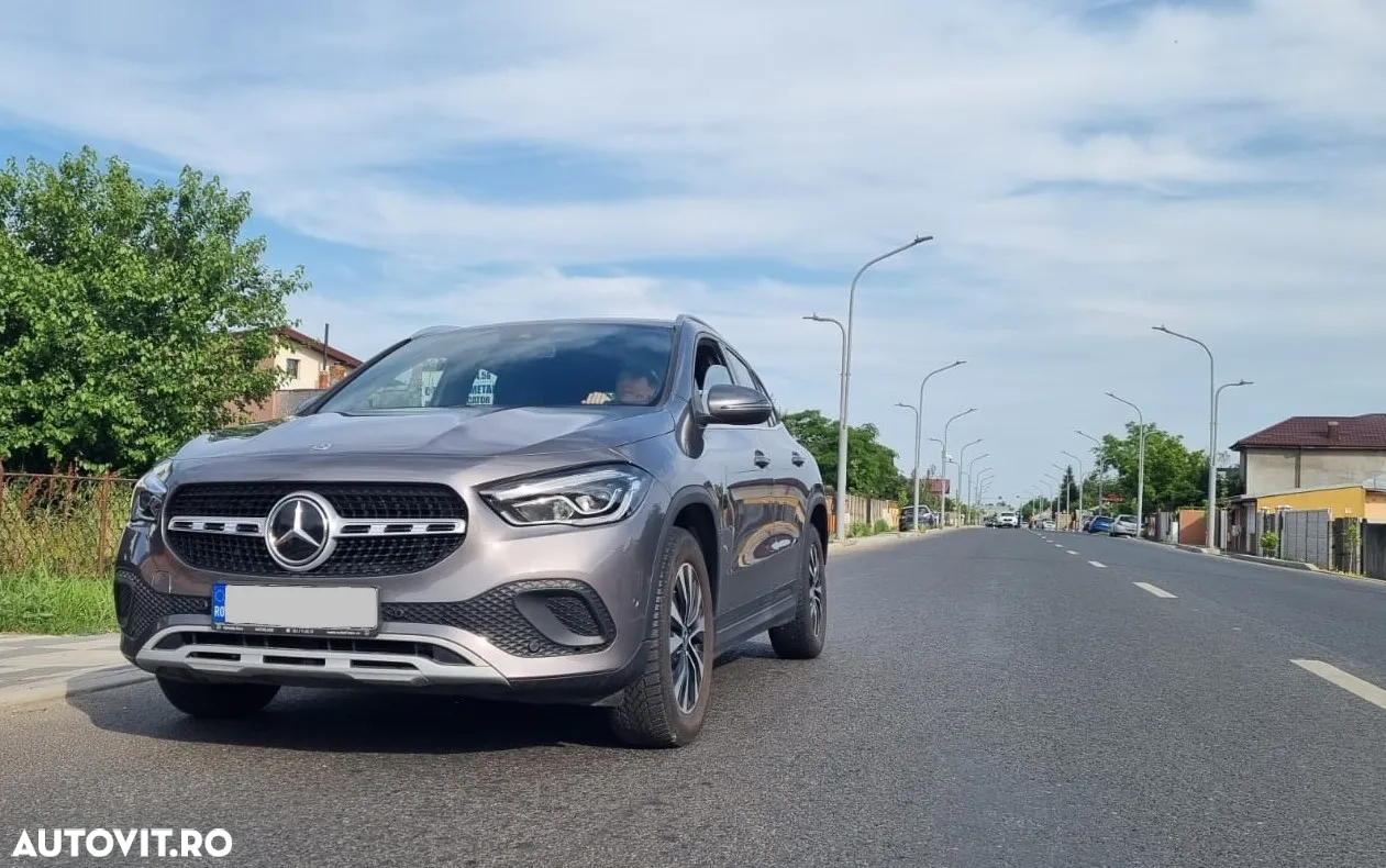 Mercedes-Benz GLA 200 d 4MATIC Aut. - 2