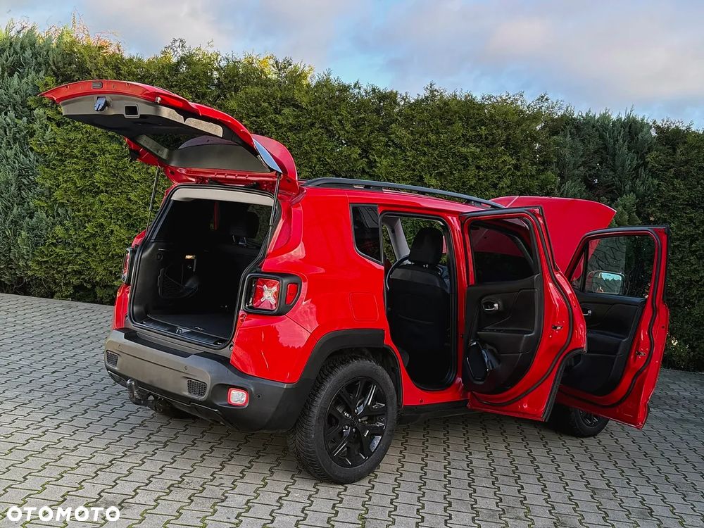Jeep Renegade 1.6 E-torQ Night Eagle - 36