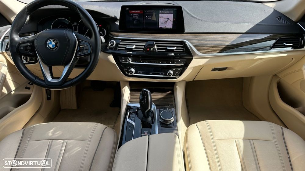 BMW 530 e iPerformance Line Luxury - 9