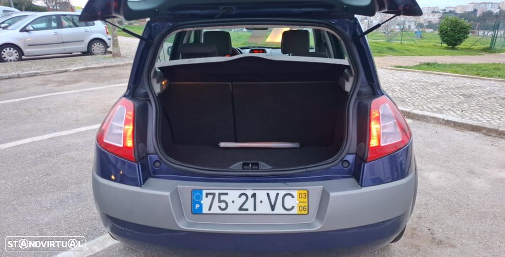 Renault Mégane 1.5 dCi L. Dynamique - 6