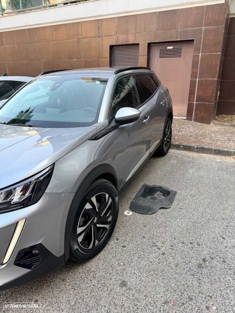 Peugeot 2008 1.2 PureTech Allure Pack EAT8 - 12