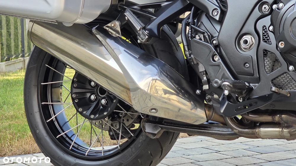 Honda VFR - 29