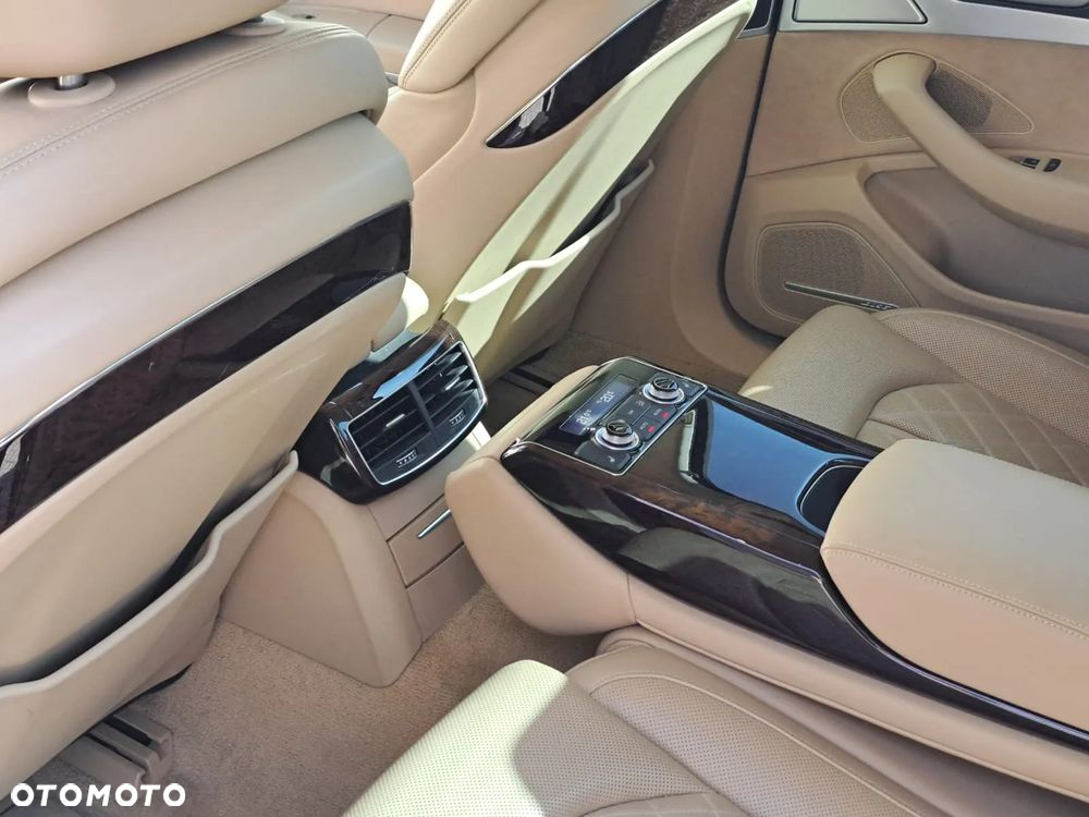 Audi A8 3.0 TDI clean diesel Quattro - 12