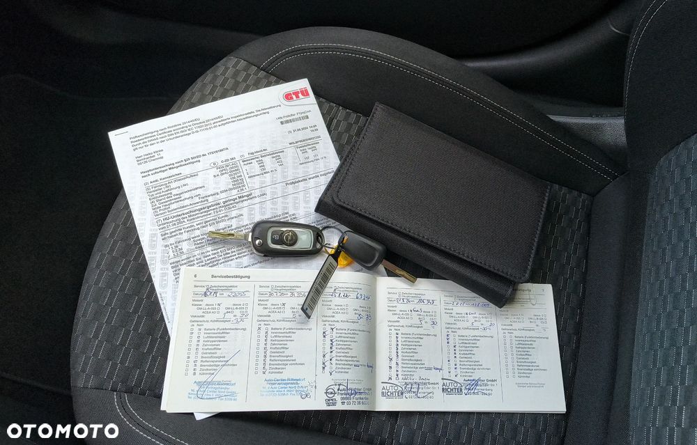 Opel Astra - 26