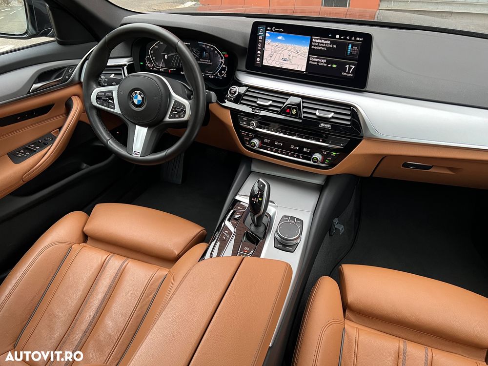 BMW Seria 5 530e Aut. Luxury Line - 23