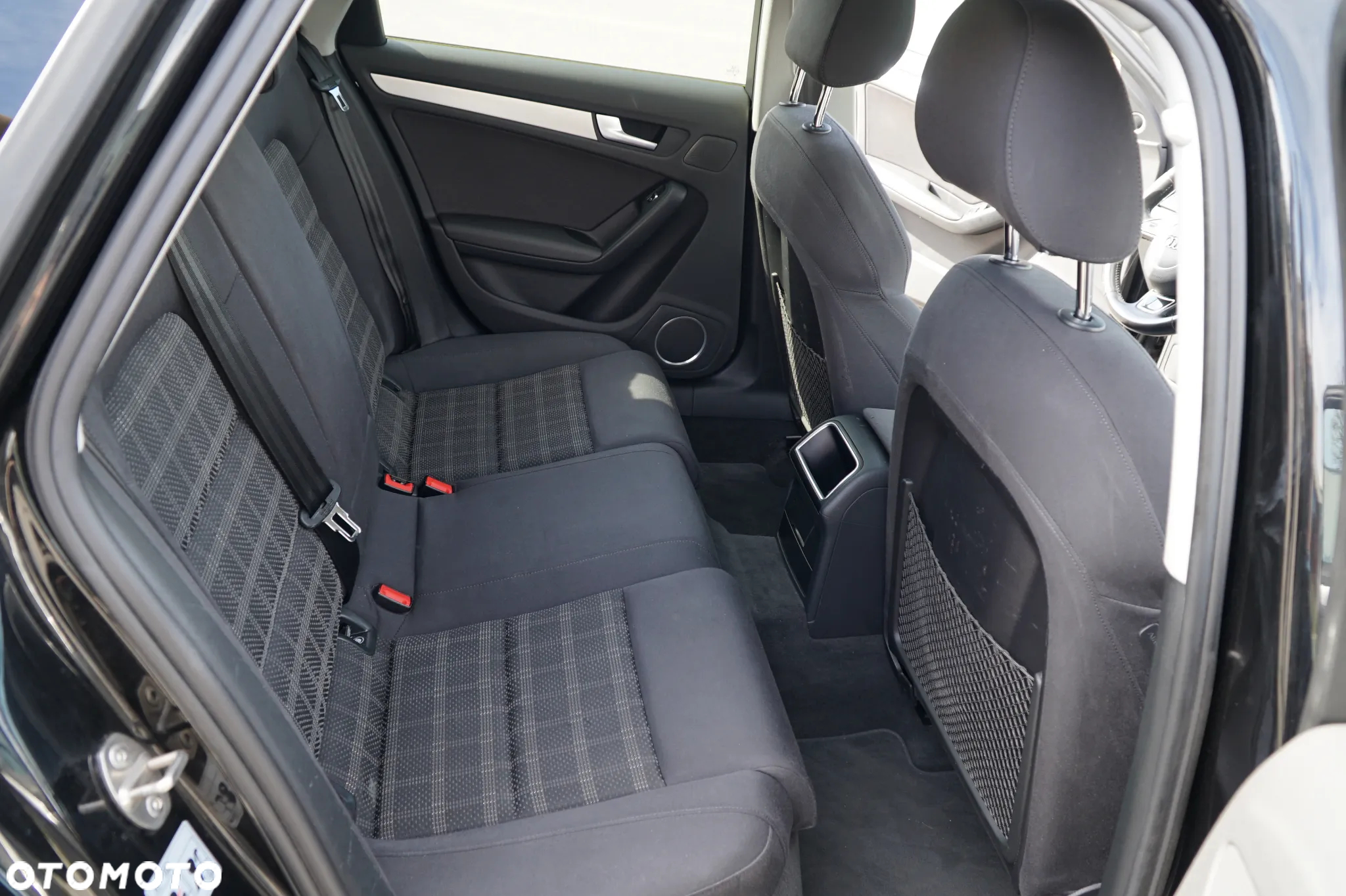 Audi A4 Avant 2.0 TDI DPF clean diesel Ambition - 19