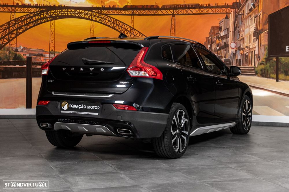Volvo V40 Cross Country 2.0 D2 - 5