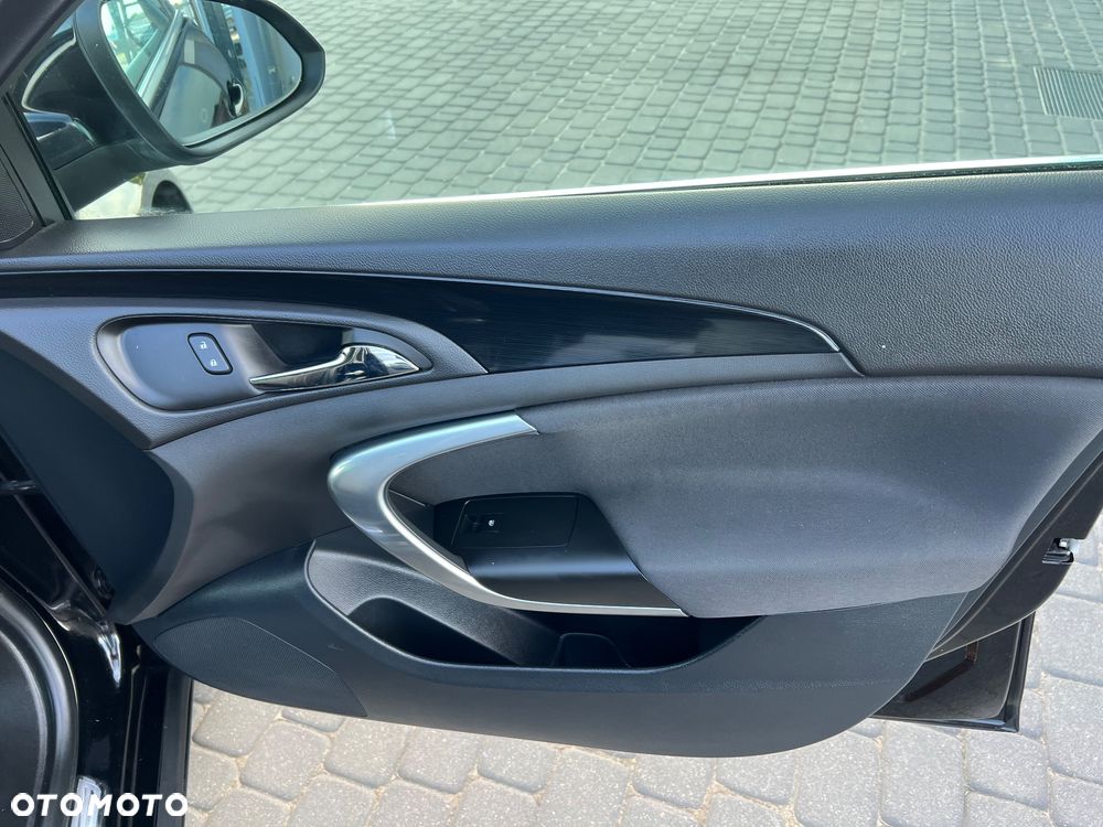 Opel Insignia 2.0 CDTI Cosmo S&S - 27