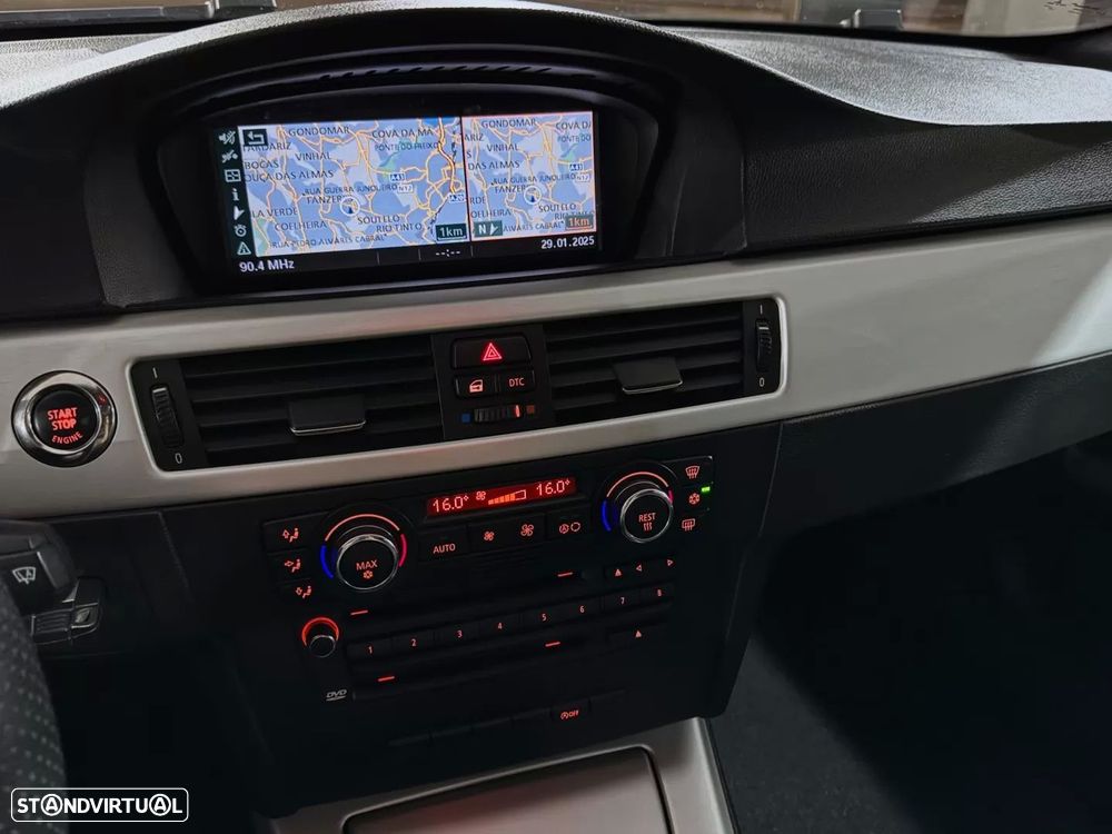 BMW 320 - 22