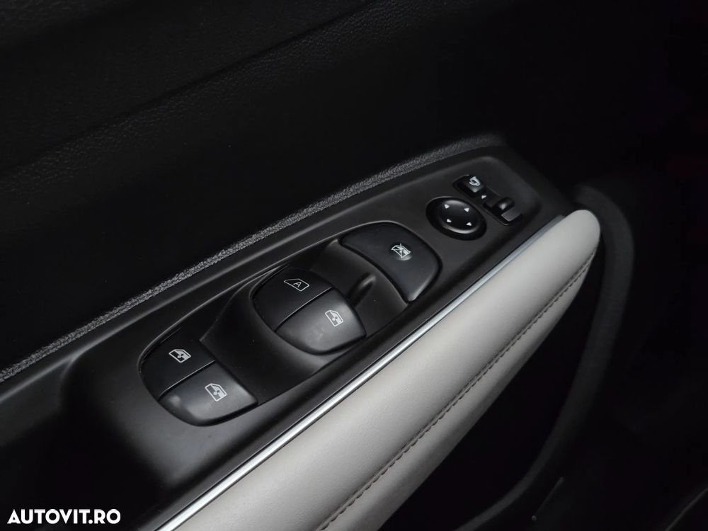 Renault Koleos BLUE dCi X-Tronic 4WD Initiale Paris - 28