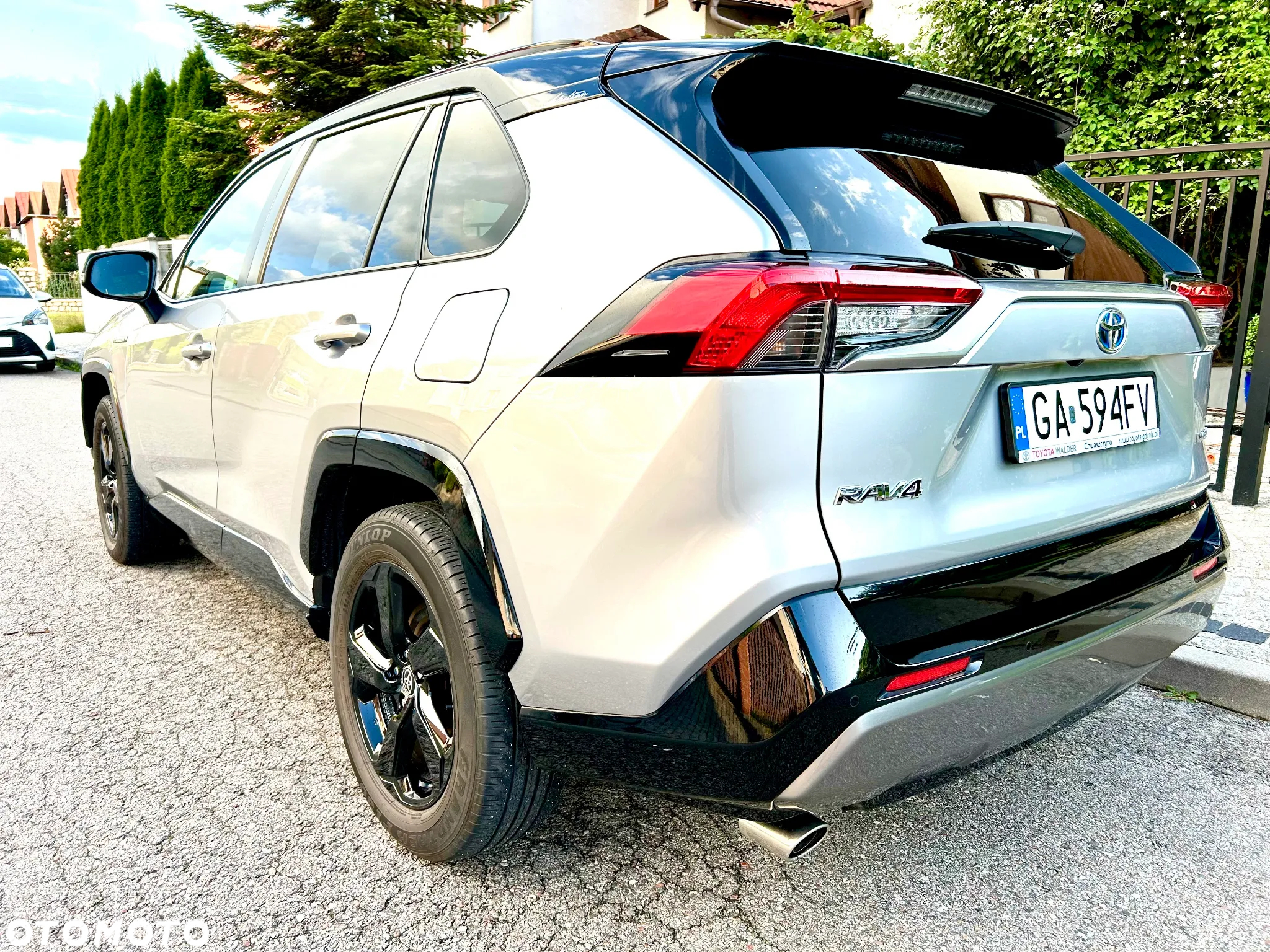 Toyota RAV4 - 5