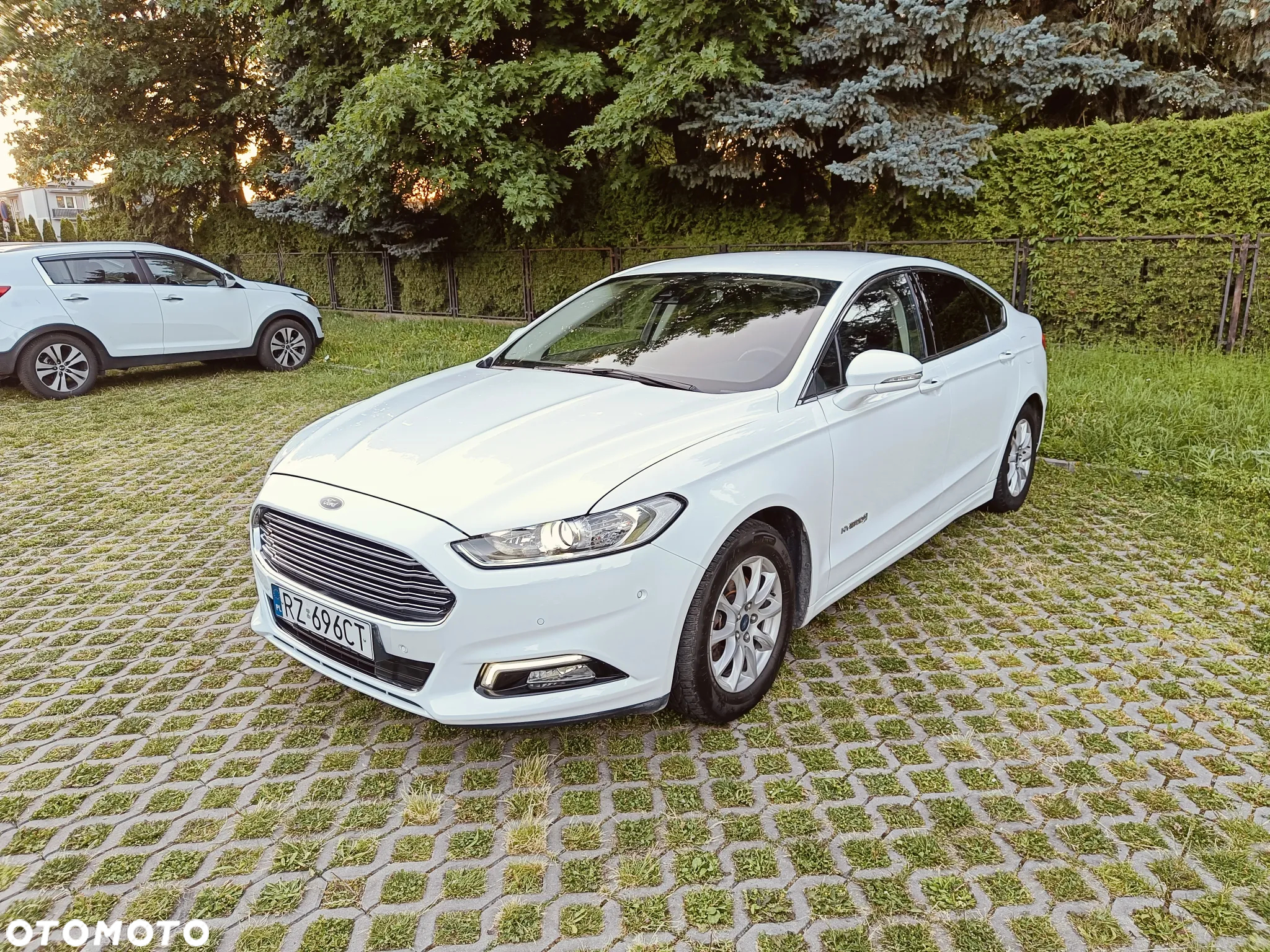 Ford Mondeo 2.0 Hybrid Titanium - 3