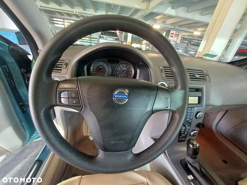 Volvo V50 1.6 Momentum - 13