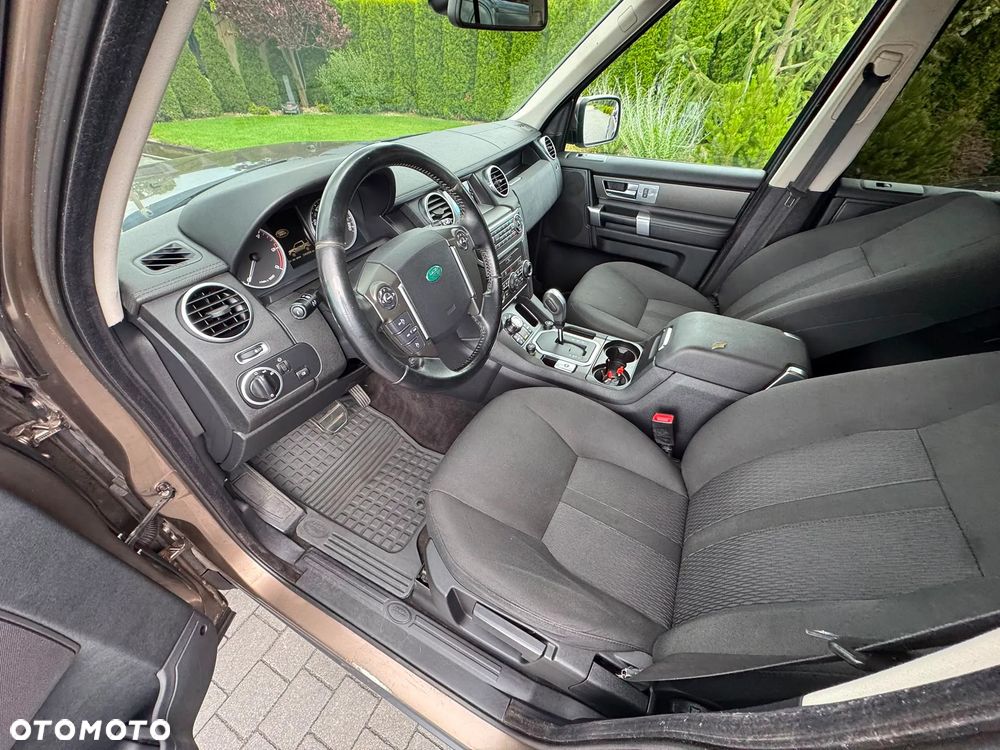 Land Rover Discovery TD V6 HSE - 5