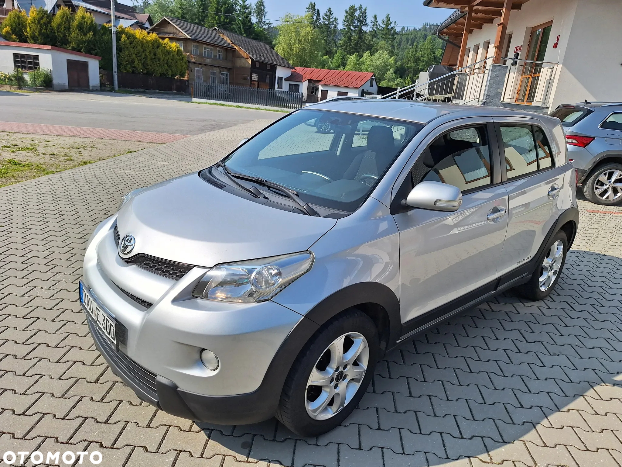 Toyota Urban Cruiser 1.4 D-4D Sol 4x4 EU5 - 2