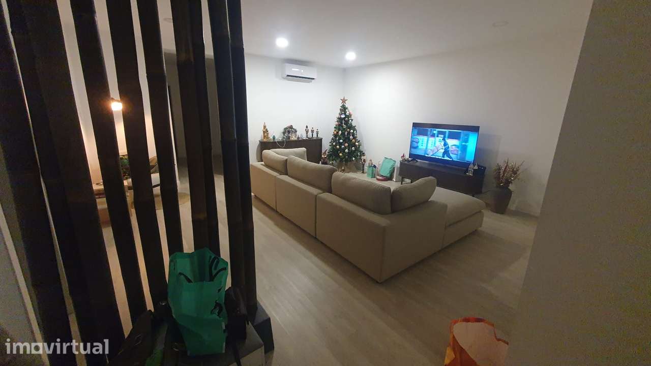 Moradia T3 com terraço e ar condicionado - Grande imagem: 5/7