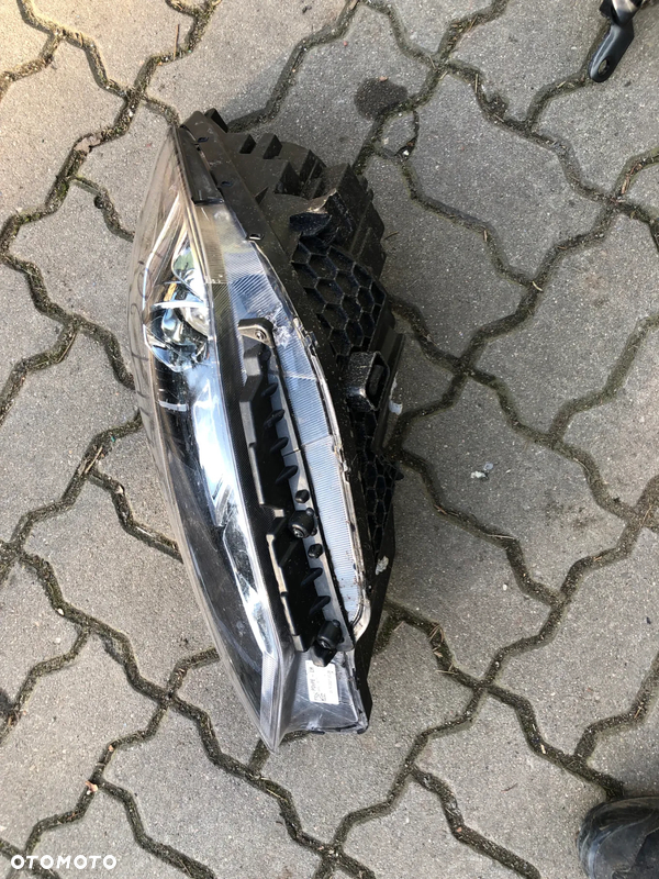 Lampa przód przednia lewa Kia Niro Soczewka Zwykła Europa 92101-G5050