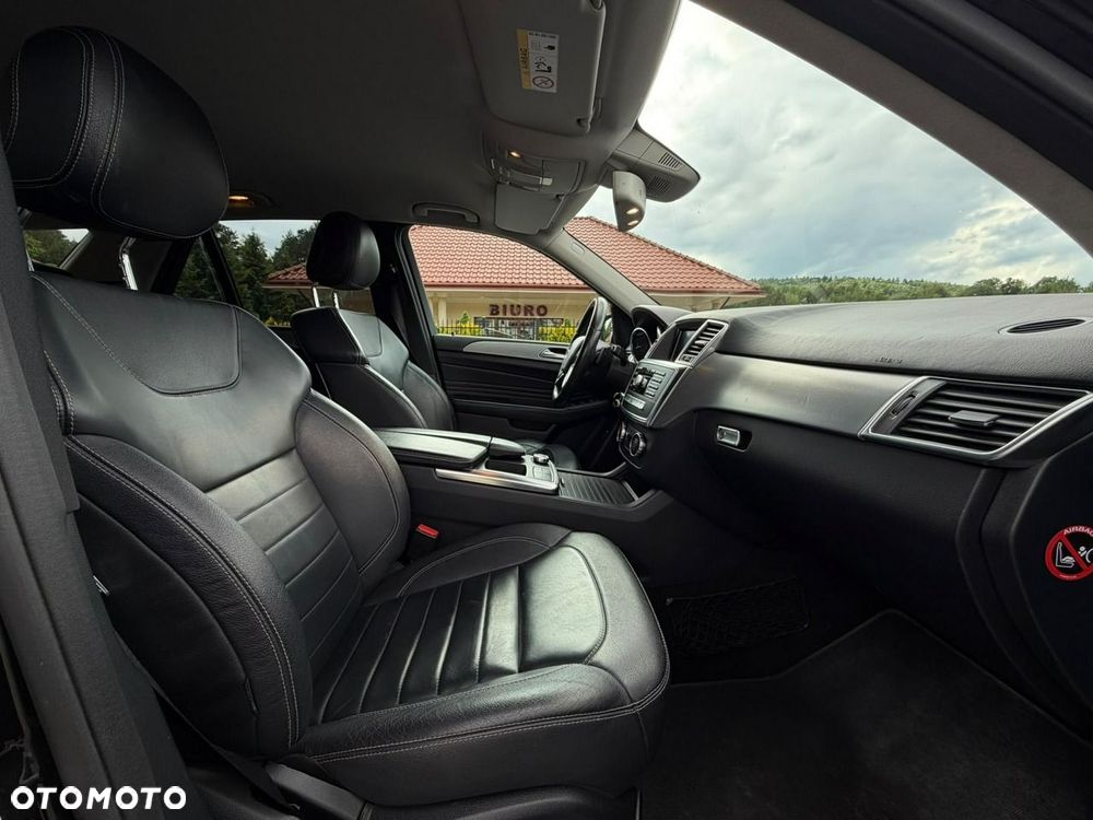 Mercedes-Benz ML - 20