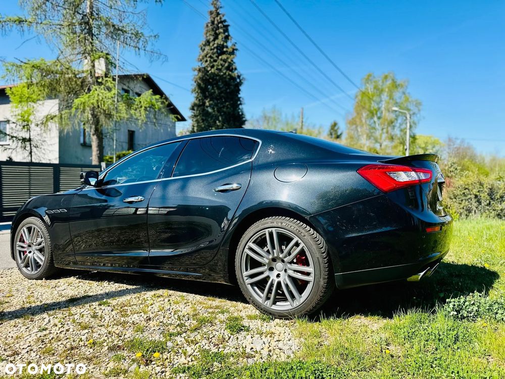Maserati Ghibli GranSport - 8