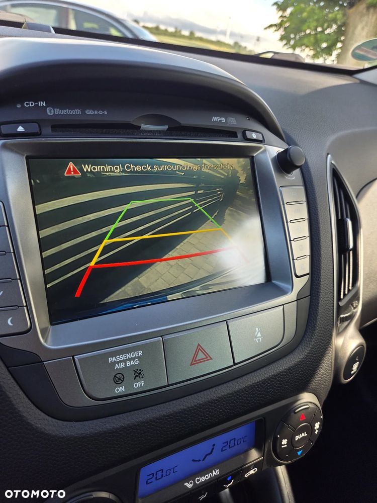 Hyundai ix35 1.6 2WD Fifa World Cup Edition - 27