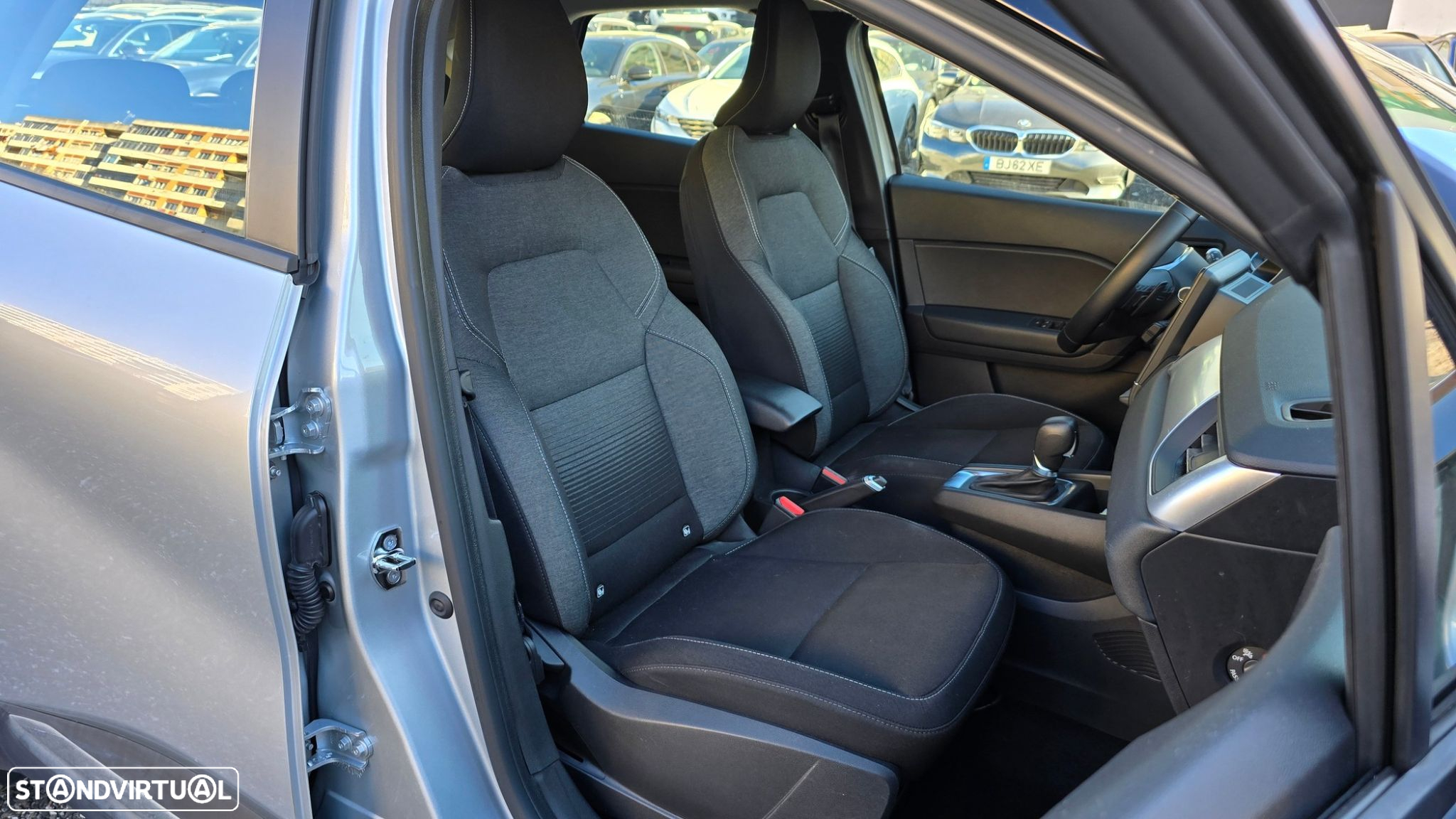 Renault Captur - 41