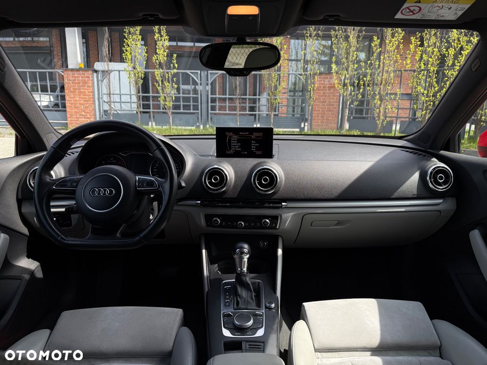 Audi A3 Sportback 2.0 TDI S tronic Ambition - 5