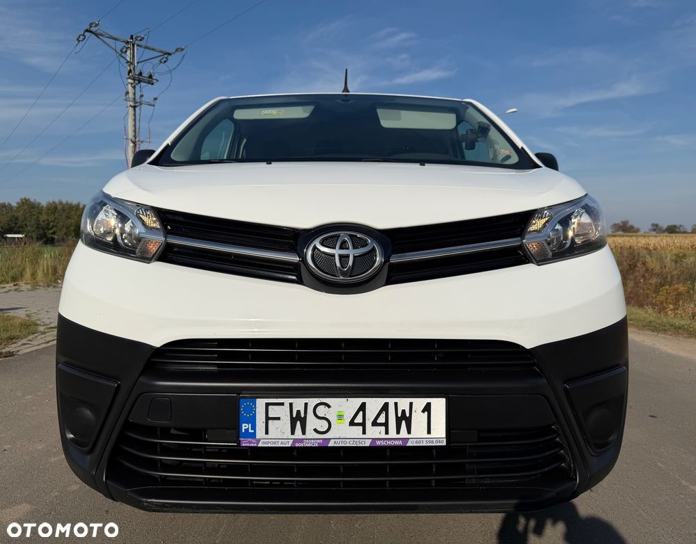 Toyota Proace - 1