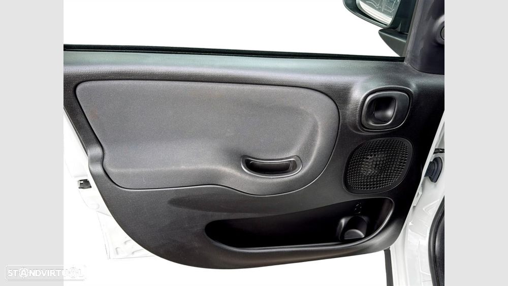 Fiat Panda Pandina 1.0 Hybrid - 34