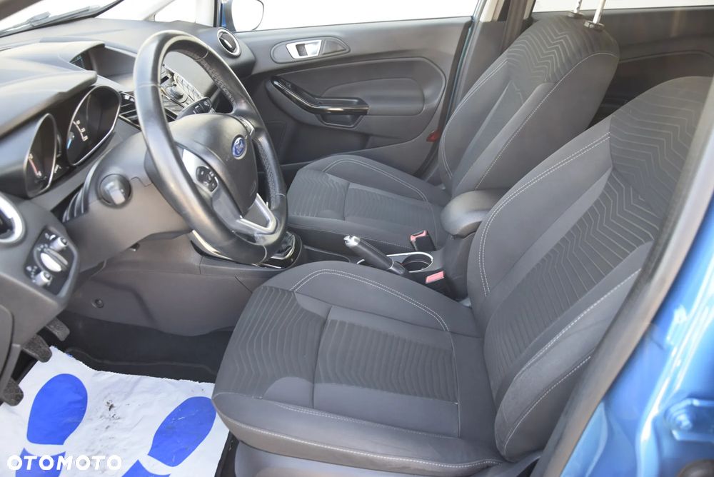 Ford Fiesta 1.6 TDCi Titanium X - 19
