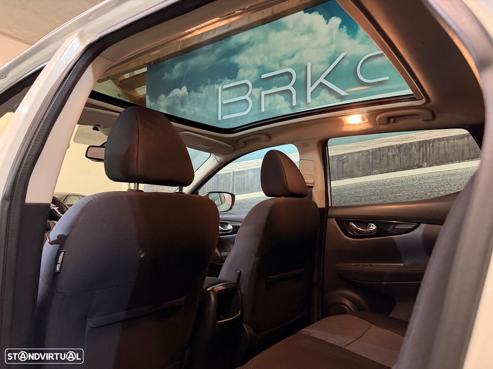 Nissan Qashqai 1.5 dCi N-Connecta 18 RS - 8