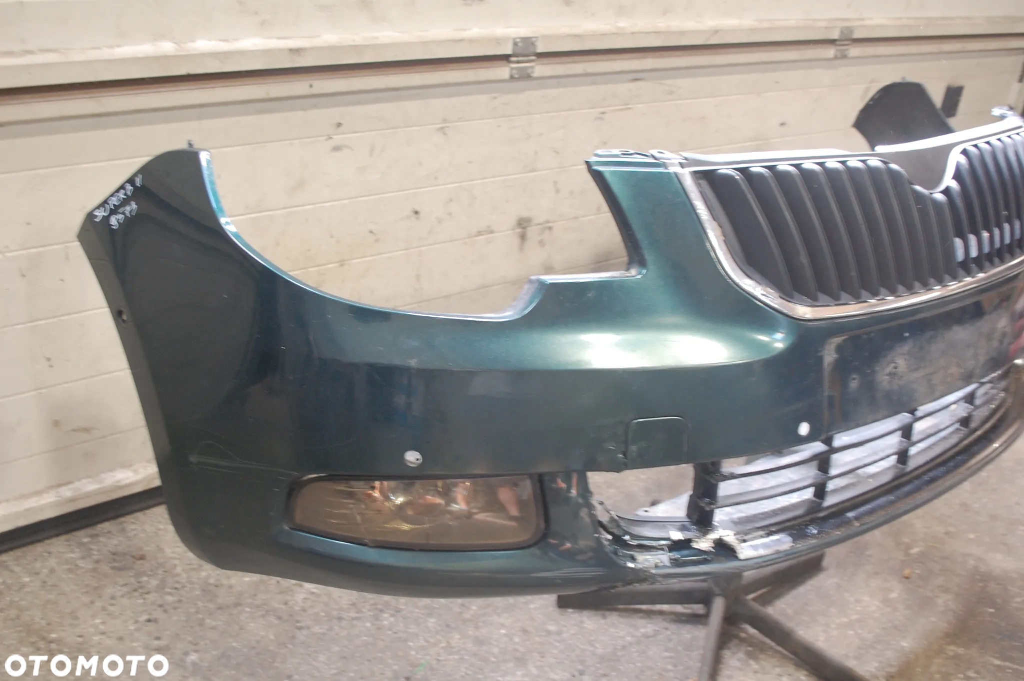 ZDERZAK PRZÓD PRZEDNI PDC ASYSTENT SKODA SUPERB II 9573 08-13 - 2