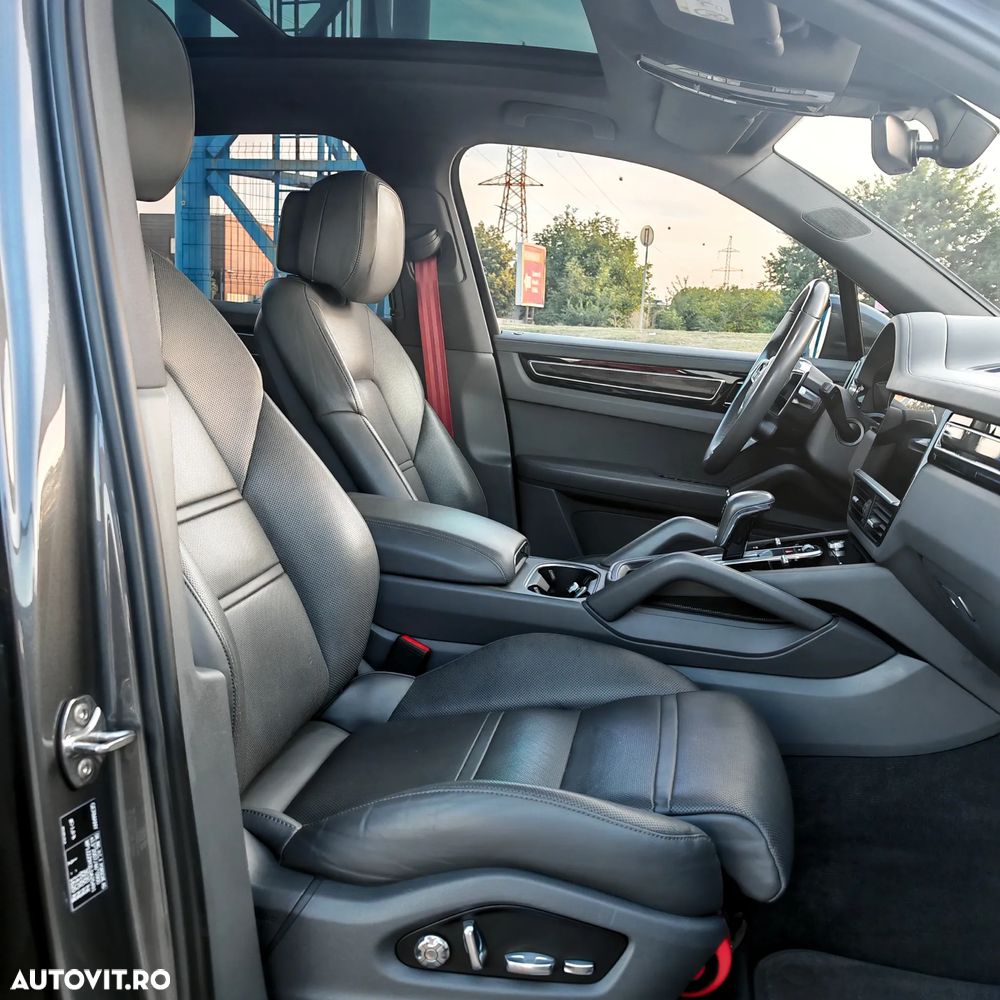 Porsche Cayenne E-Hybrid Tiptronic S - 7