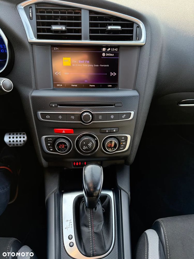 DS Automobiles DS 4 - 8