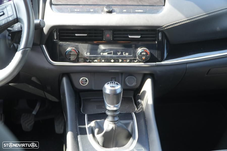 Nissan Qashqai 1.3 DIG-T N-Connecta - 9