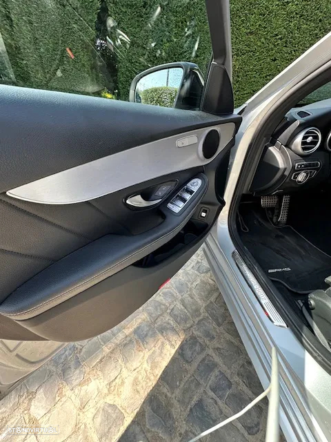 Mercedes-Benz C 300 de AMG Line - 9
