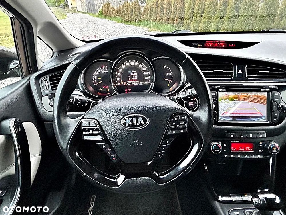 Kia Ceed - 7