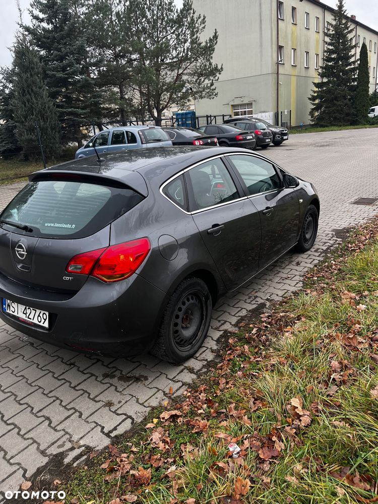 Opel Astra 1.7 CDTI DPF - 7