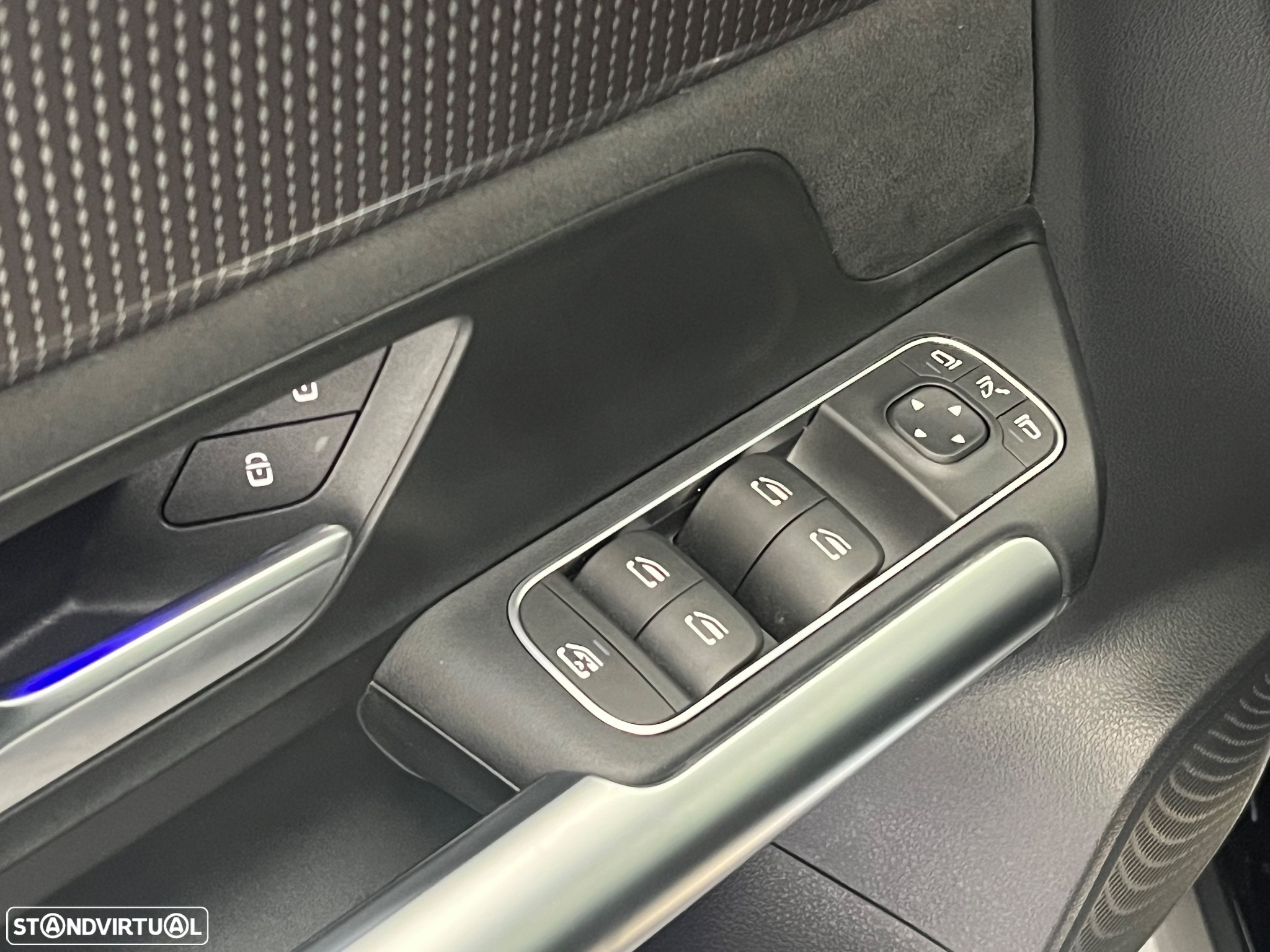 Mercedes-Benz EQA 250 AMG Line - 10