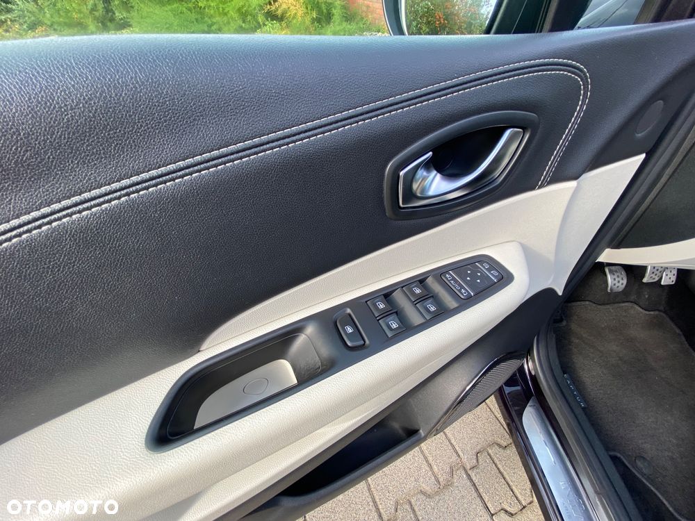Renault Captur ENERGY TCe 120 Initiale Paris - 22