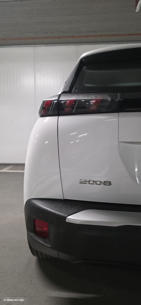 Peugeot 2008 1.2 PureTech Active Pack - 16