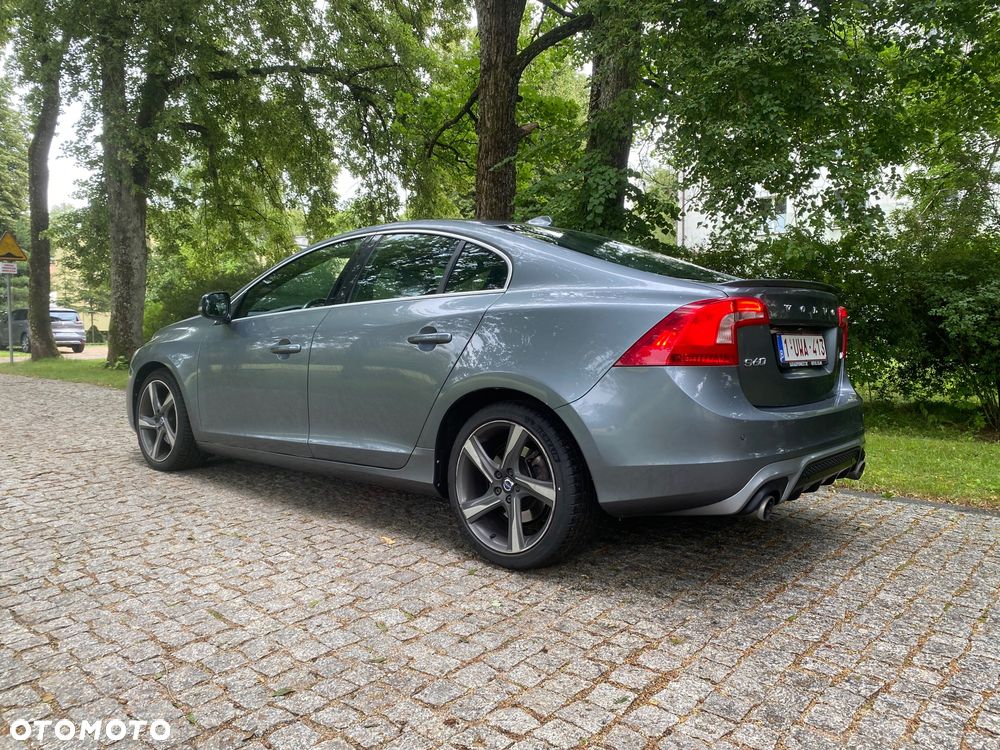 Volvo S60 D2 Drive-E R-Design Momentum - 9
