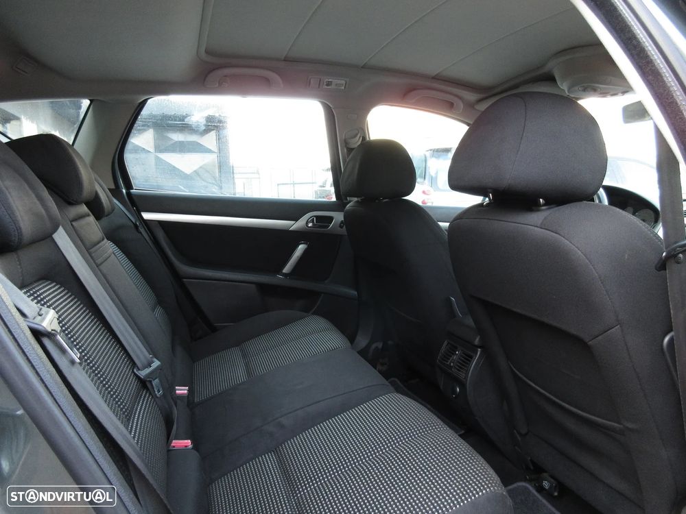 Peugeot 407 SW 1.6 HDi Executive - 19