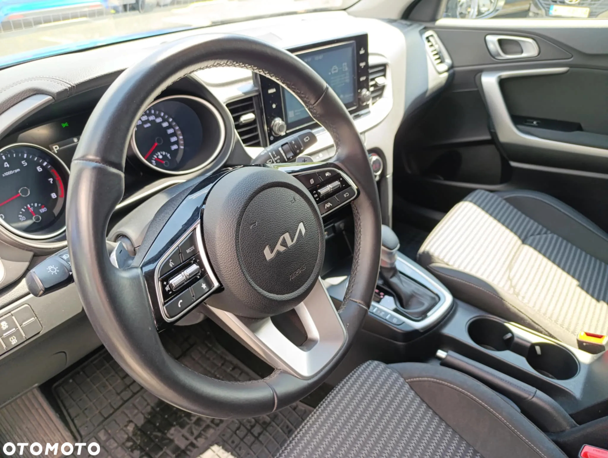 Kia XCeed 1.5 T-GDI M DCT - 4
