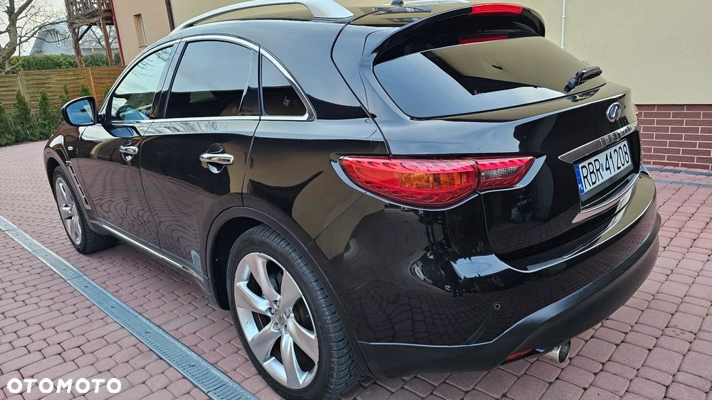Infiniti FX FX30d S Premium - 25