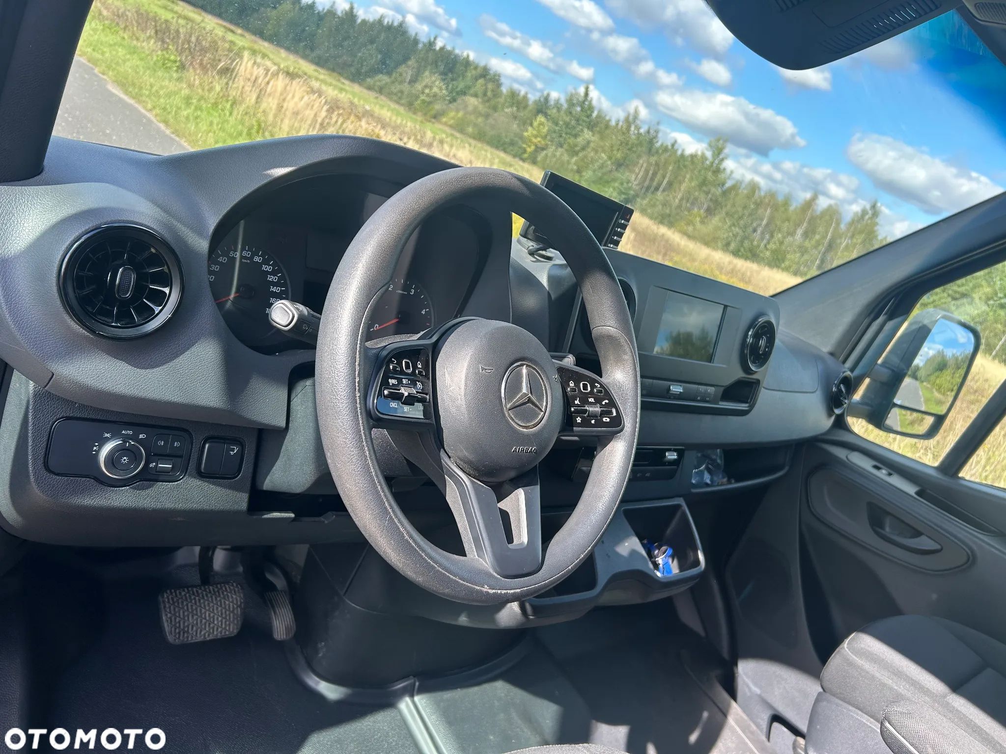Mercedes-Benz Sprinter 319 CDI v6 - 11