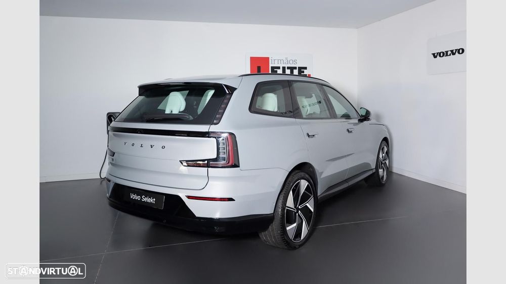Volvo EX90 111 kWh Twin Motor Core - 26