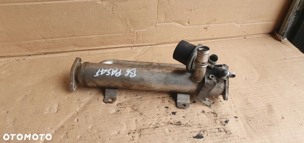 Chłodniczka spalin zawór EGR VW Passat B6 2.0 TDI 03G131512J - 4